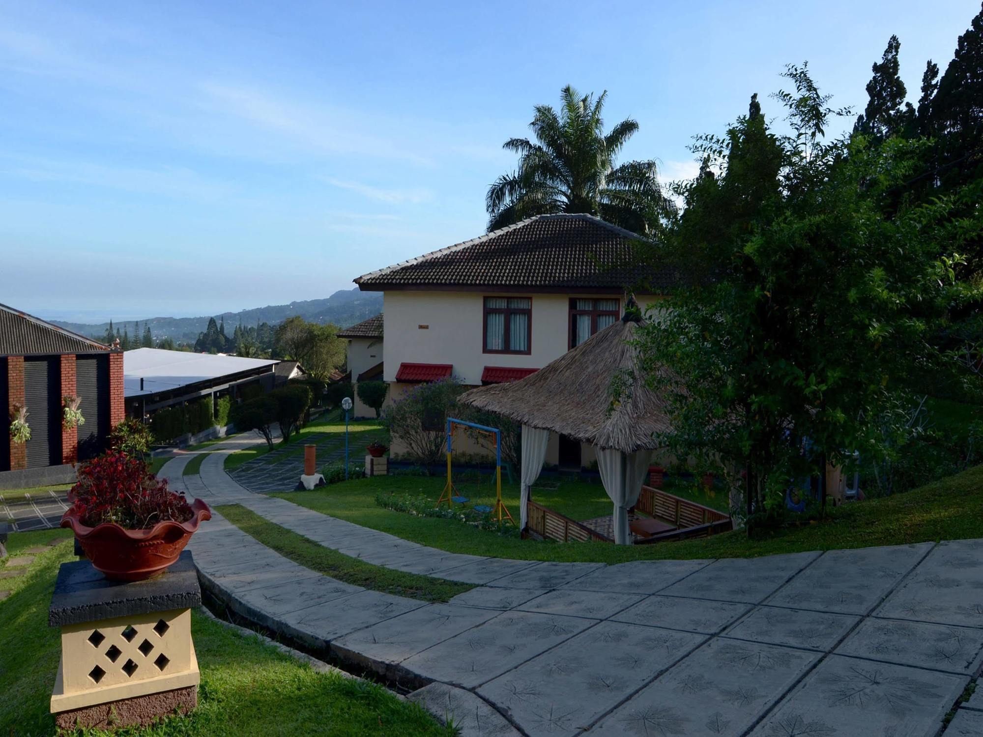 The Jayakarta Cisarua Hotel Puncak Eksteriør billede